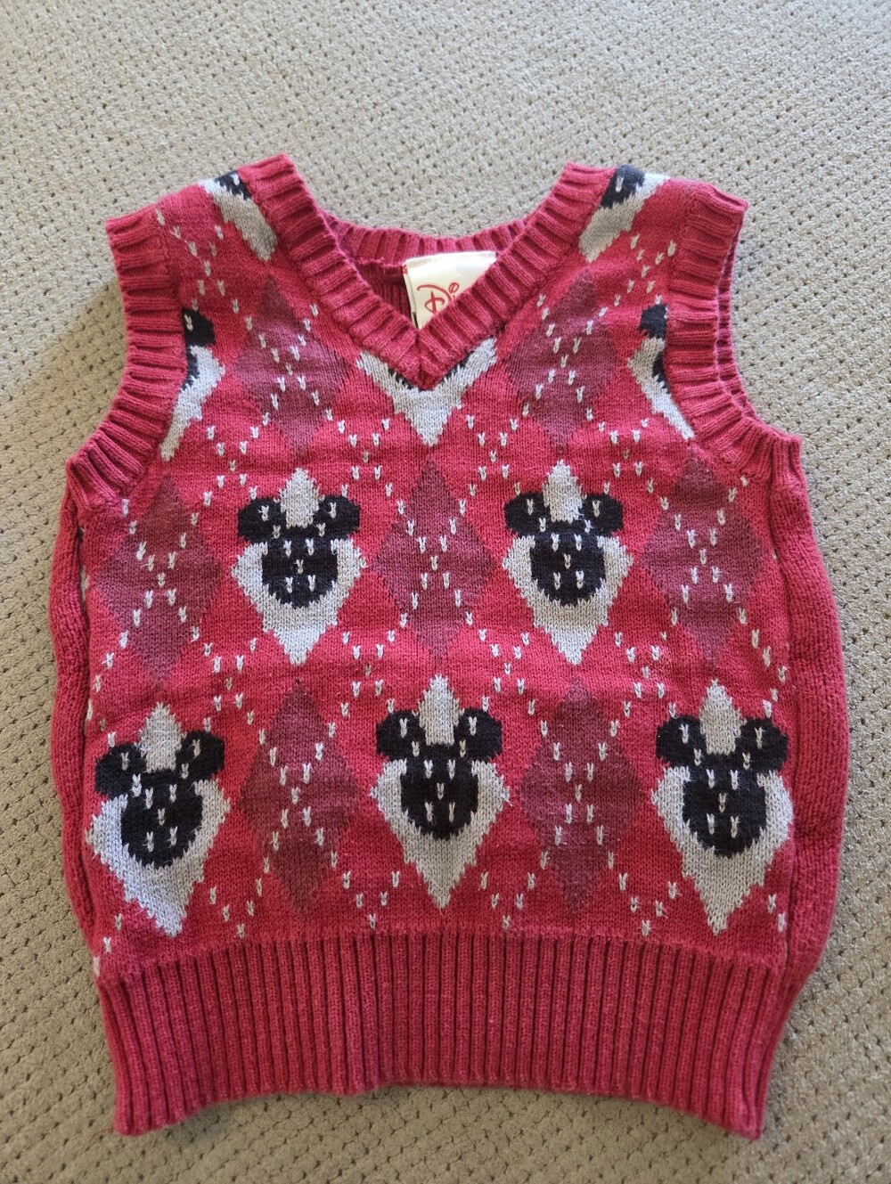 Disney Store Mickey Mouse Red Argyle Knit Sweater Vest Toddler Boy Size 4T